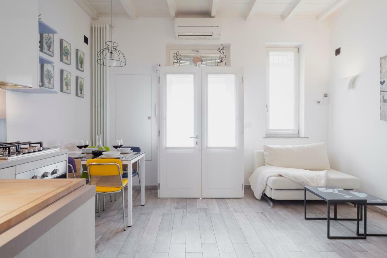 Charming Apartment On The Darsena Navigli - Pulizia Eccezionale ميلان المظهر الخارجي الصورة